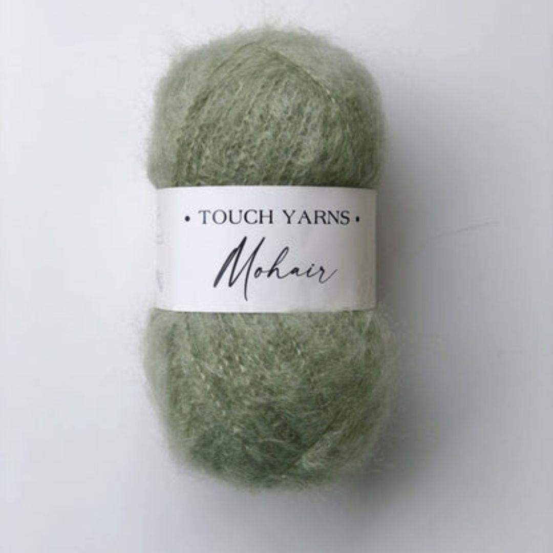 V-Neck Knitting Kit