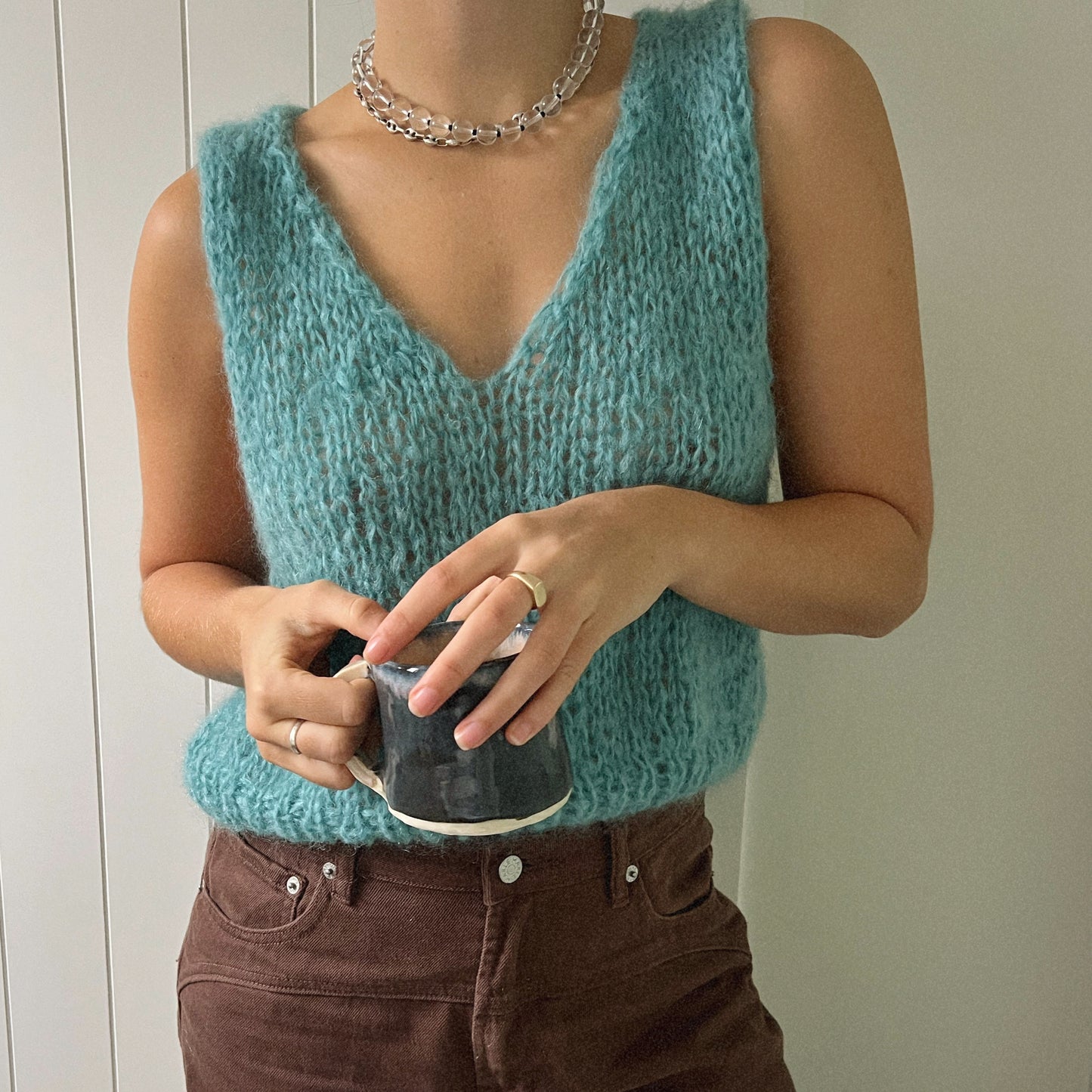 V-Neck Knitting Pattern