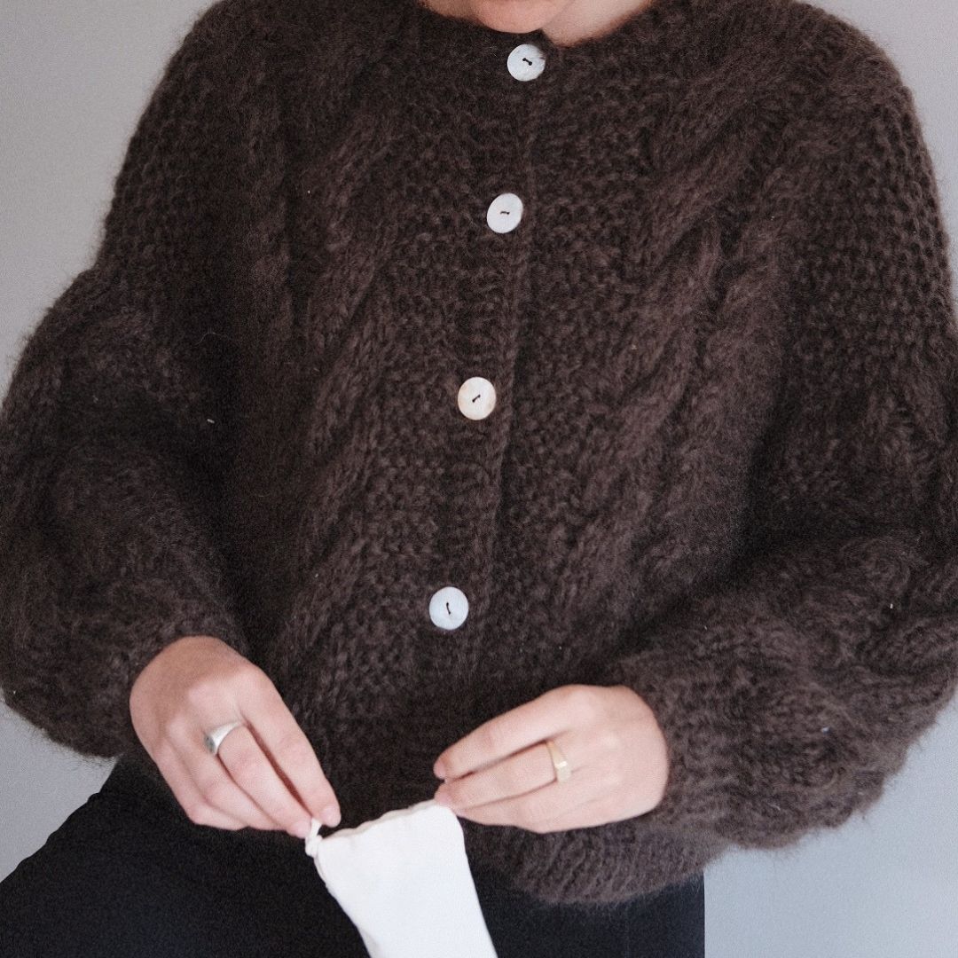 Cable knit Cardigan Knitting Pattern