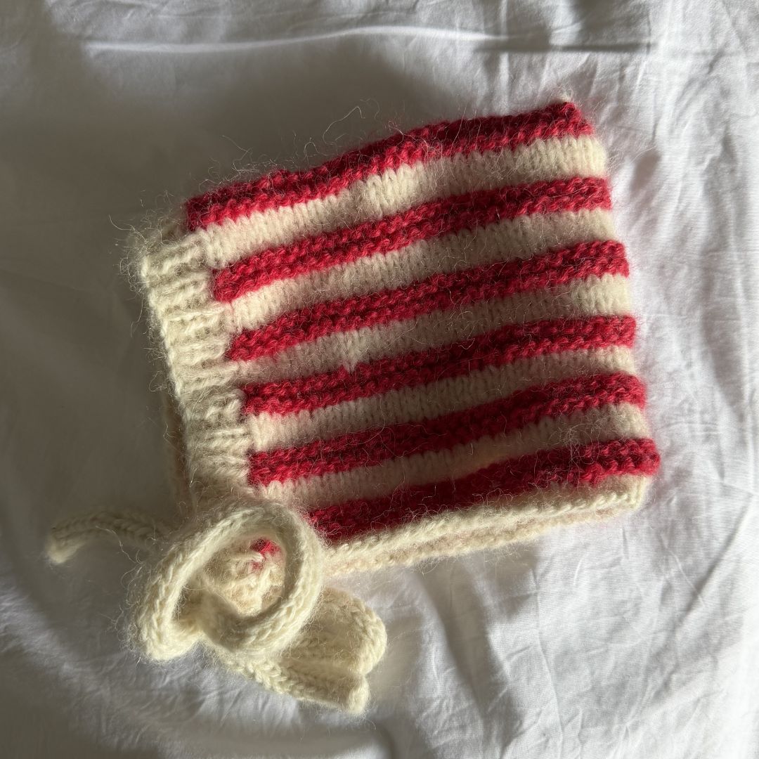 Baby Bonnet Knitting Pattern