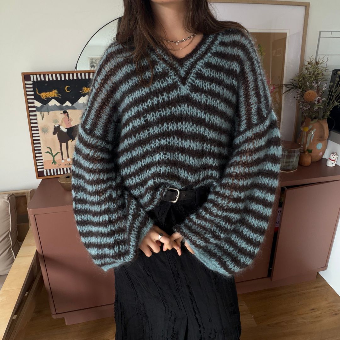 Jumbo V-Neck Sweater Pattern