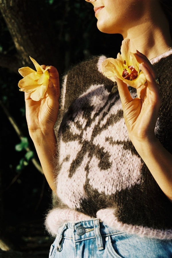 Hibiscus Vest Knitting Pattern Only – mondayjournal